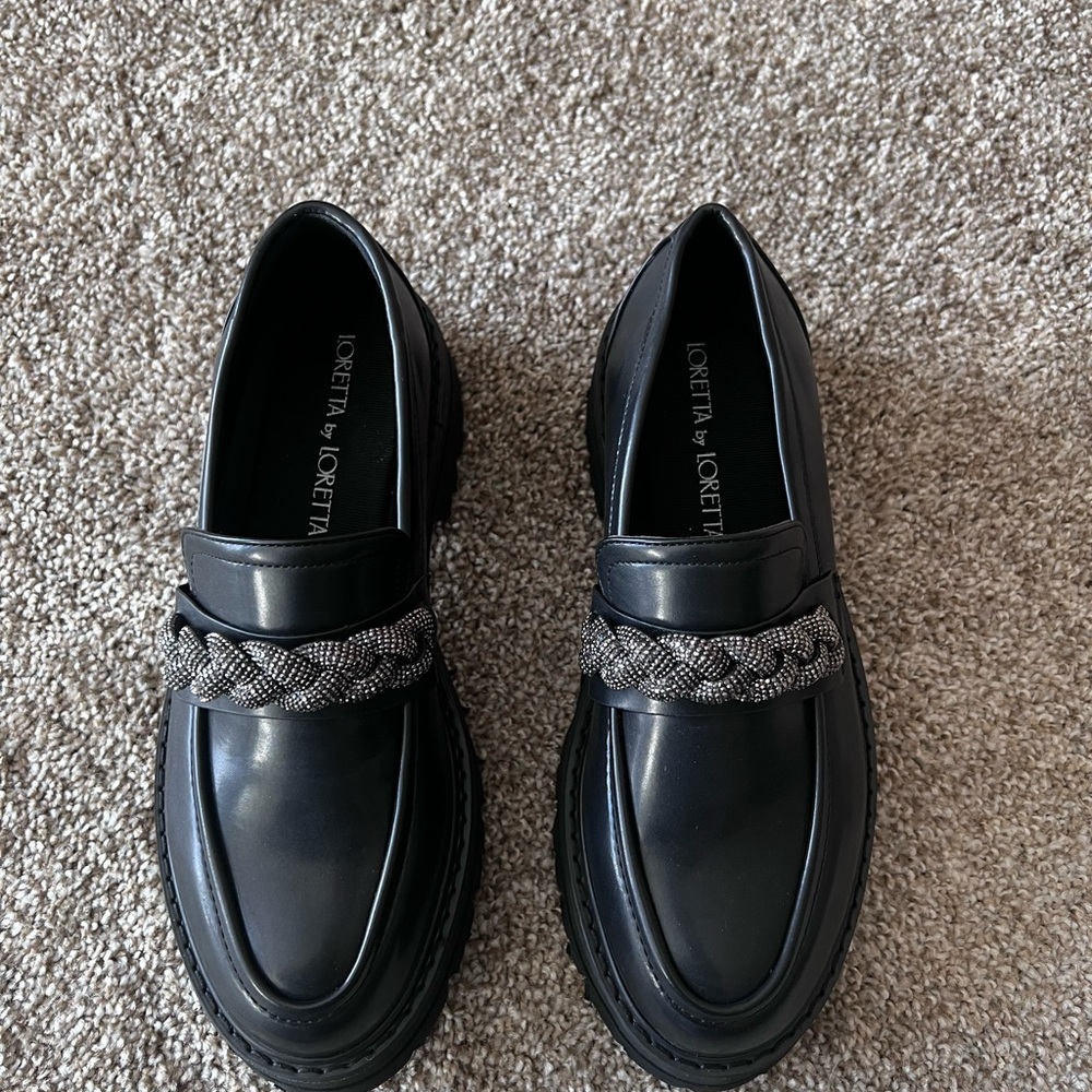 Black Women's Loafers with Braided Detail